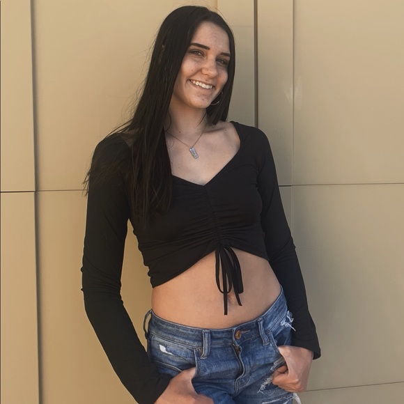 CORA TOP - Picture 1 of 8